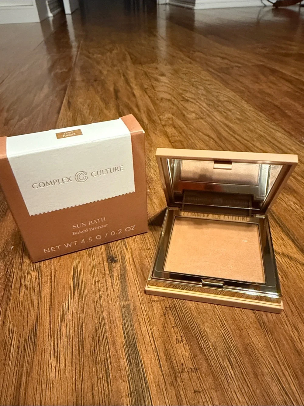 COMPLEX CULTURE BRONZER